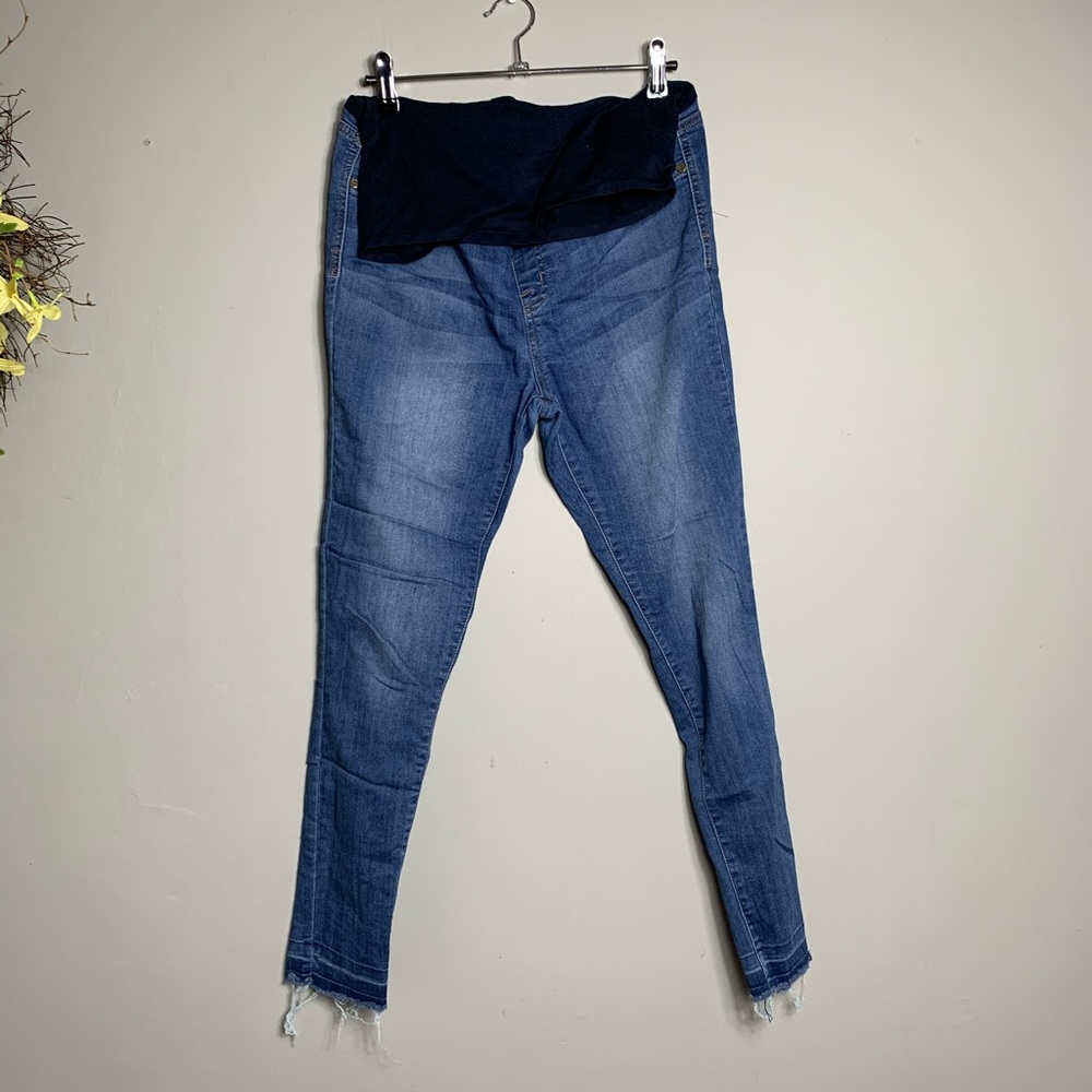 Pink maternity jeans
